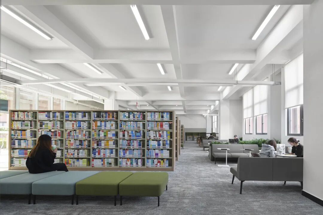 “多彩貴州·書香高原”2025全民閱讀總結(jié)分享活動在貴州工商職業(yè)學(xué)院舉行