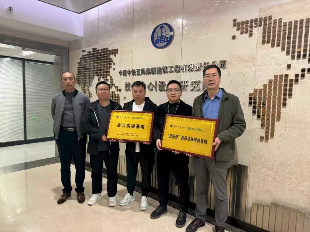 青春?榜 YOUNG | 吳燕秋：從特等獎到畢業(yè)年薪即17萬+！BIM才女的逆襲之路