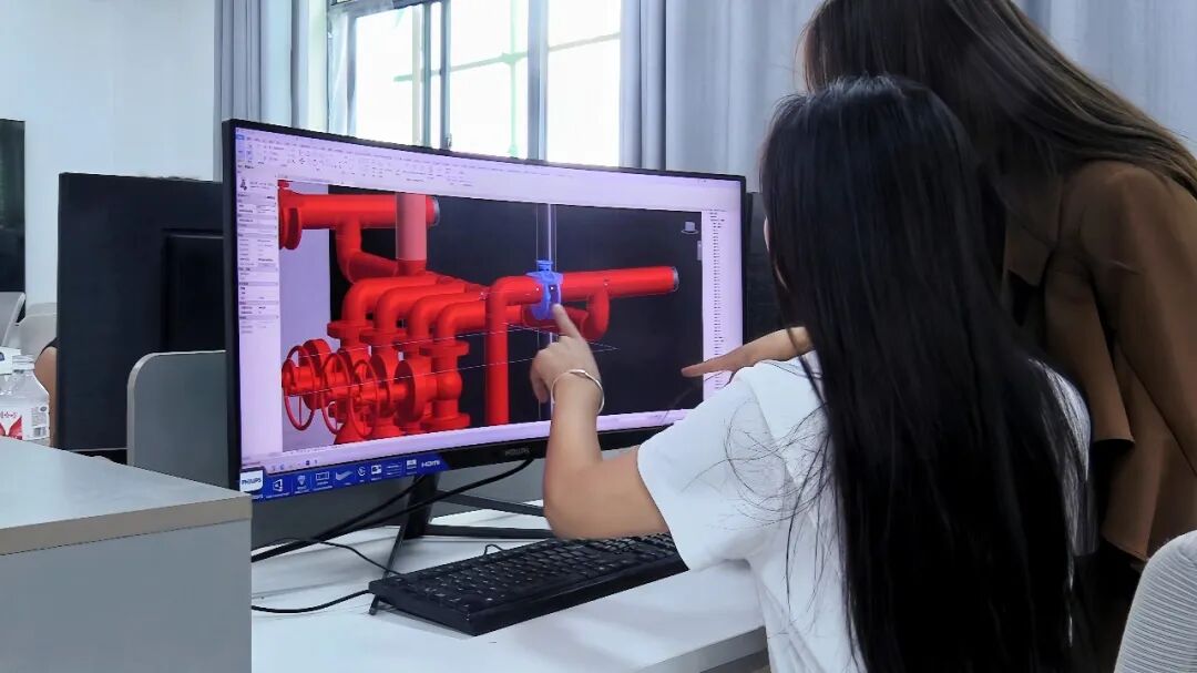 青春?榜 YOUNG | 吳燕秋：從特等獎到畢業(yè)年薪即17萬+！BIM才女的逆襲之路