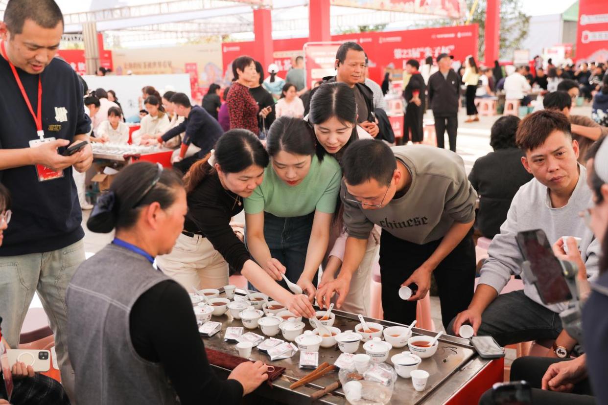 巖茶狀元來(lái)了！2025“朱子杯”民間斗茶賽精彩落幕