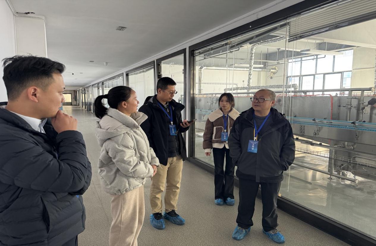 “樂創(chuàng)黔東南”專家機(jī)構(gòu)服務(wù)團(tuán)走進(jìn)凱里經(jīng)濟(jì)開發(fā)區(qū)以靶向式賦能激活企業(yè)發(fā)展活力