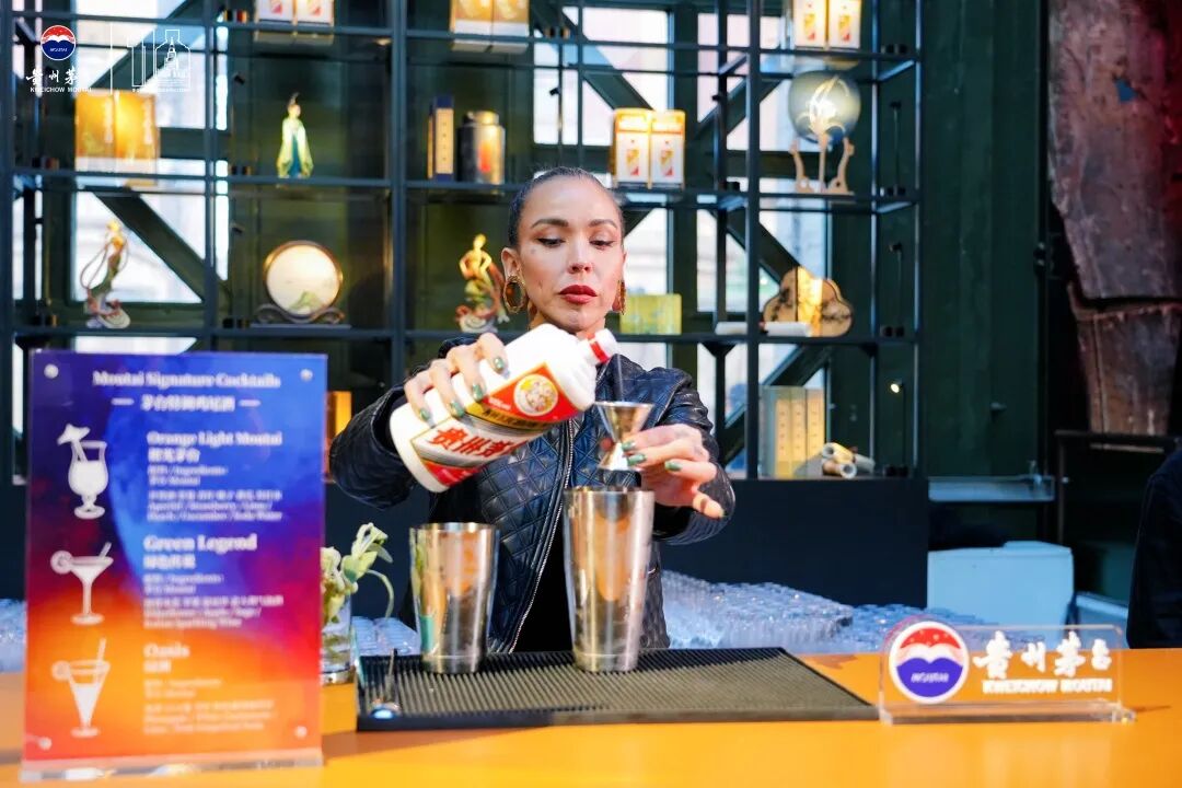 “茅臺(tái)巴拿馬萬(wàn)國(guó)博覽會(huì)獲獎(jiǎng)110周年暨舊金山茅臺(tái)日設(shè)立10周年”紀(jì)念活動(dòng)在美國(guó)舉行