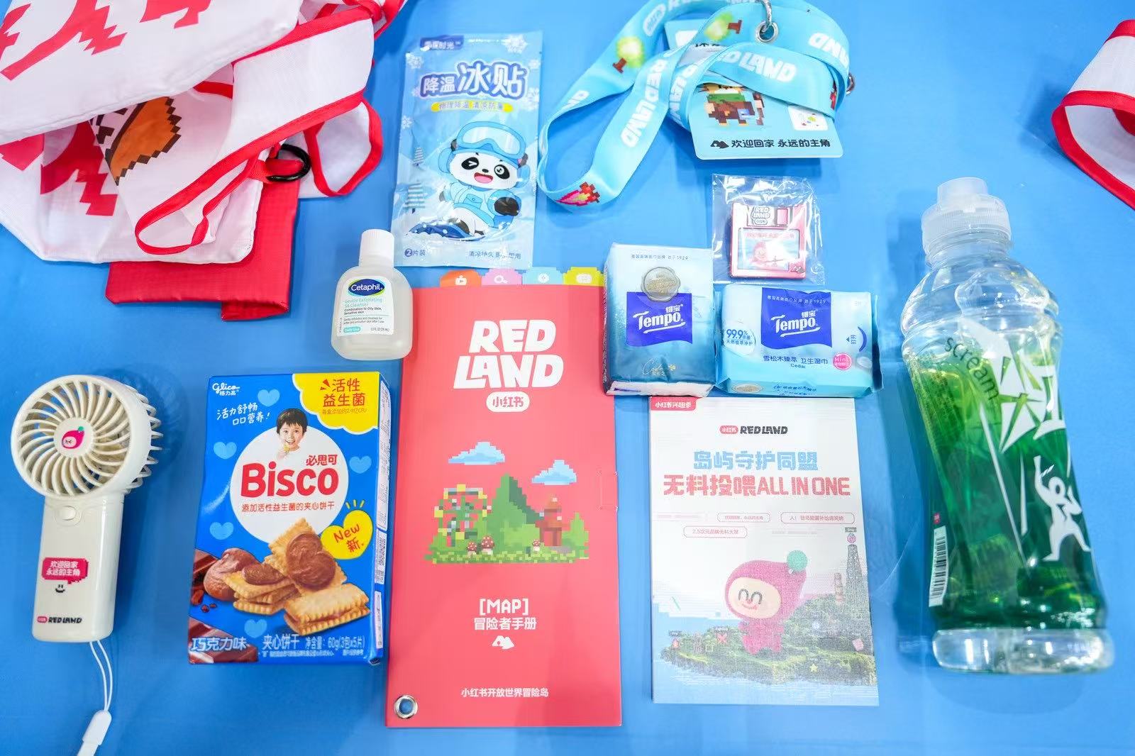 小紅書 RED LAND 上，品牌與用戶成了 2.5 次元同好