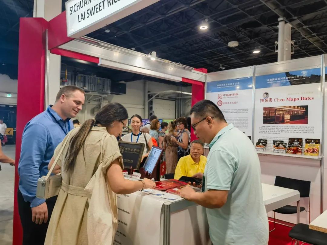 百年老字號(hào)賴湯圓揚(yáng)帆出海：從匈牙利到馬來西亞的川味傳奇