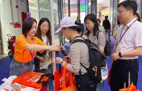 奇兵到家一套“組合拳”，讓中山古鎮(zhèn)燈具商告別售后“苦海”