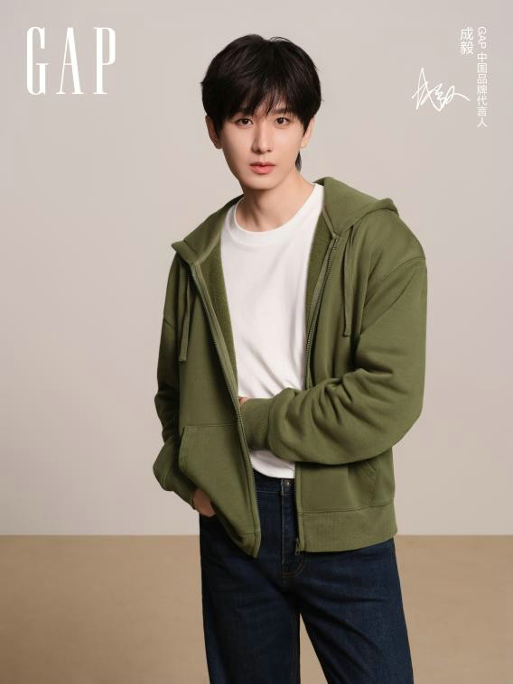 Gap 攜手成毅共赴本色：看見空白，便有舞臺