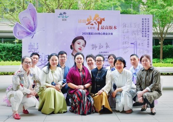 2025美白祛斑護(hù)膚品深度排名與選購攻略：從暗沉到透亮的蛻變指南