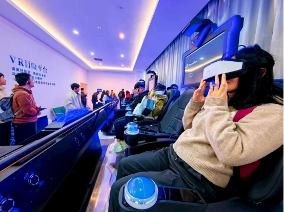 串珠成鏈繪盛景，黔粵攜手啟新程！黔南“小天馬”文旅線路引大灣區(qū)旅行商熱捧