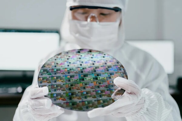 SGS聯(lián)合復(fù)旦大學(xué)等機(jī)構(gòu)發(fā)表AMC深度研究成果 護(hù)航高端制造業(yè)高質(zhì)量發(fā)展