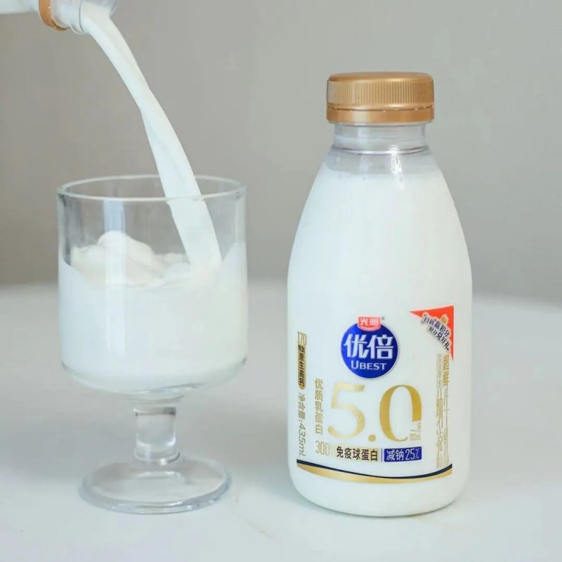 光明乳業(yè)用溫暖回應(yīng)冬日“小信號”，伴你溫馨過冬