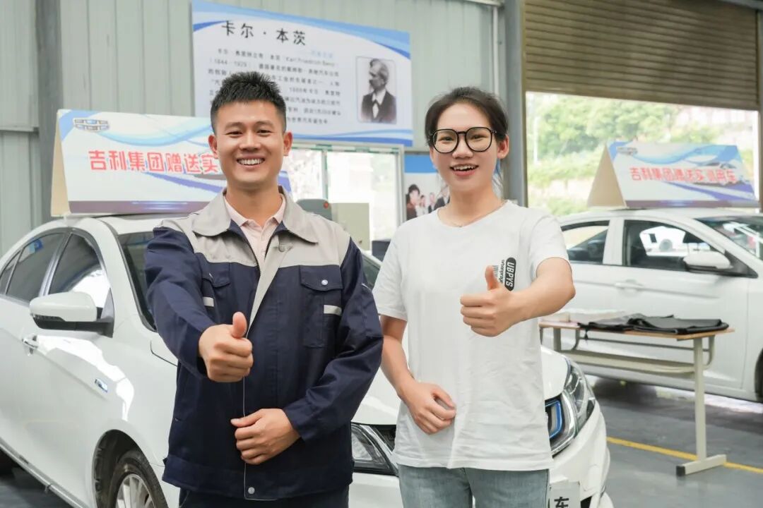 青春?榜 YOUNG | “專(zhuān)→本→碩”三連跳，她說(shuō):選對(duì)學(xué)校少走彎路