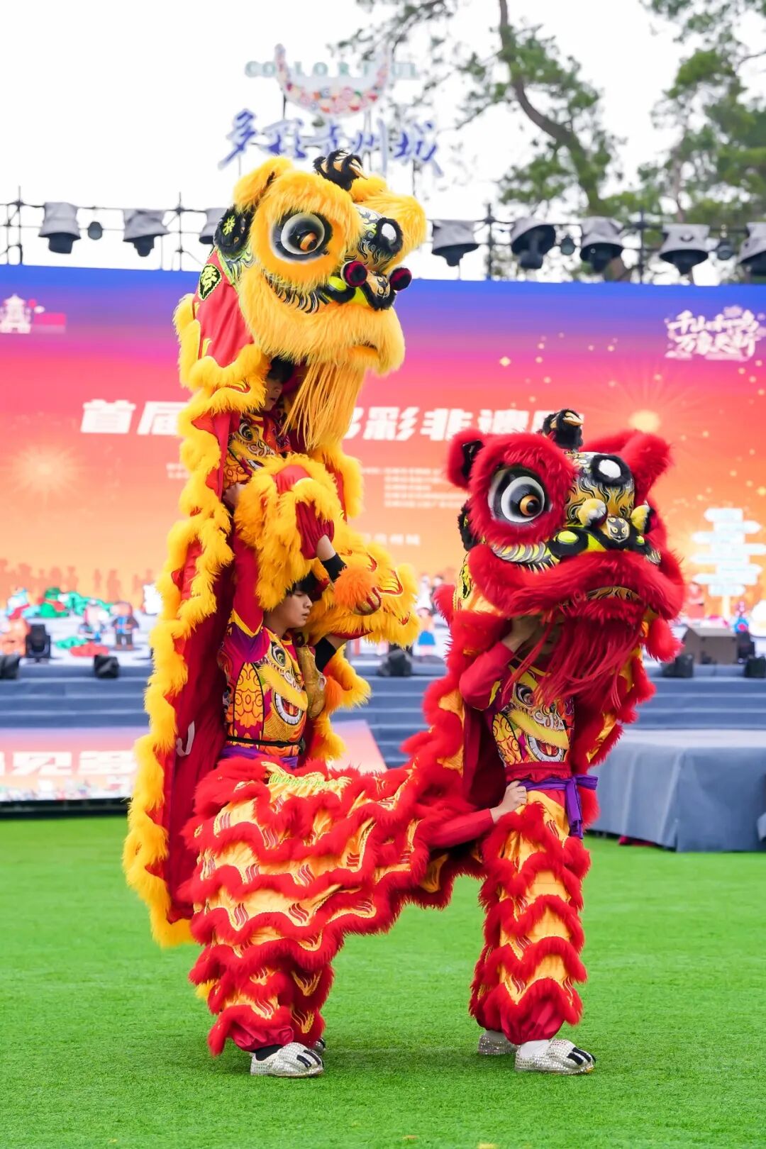 非遺傳韻迎新年——首屆貴州多彩非遺跑元旦開跑