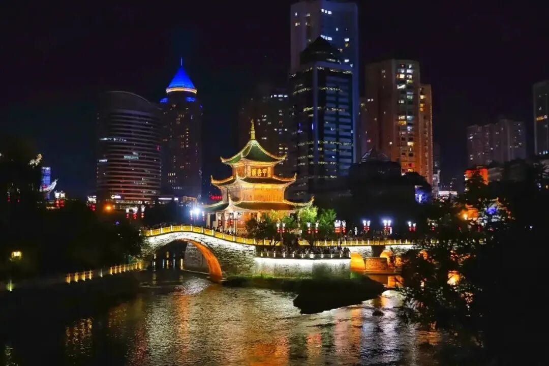 貴陽元旦文旅熱力全開：“六爽”跨年點燃全城，75萬人次樂游筑城