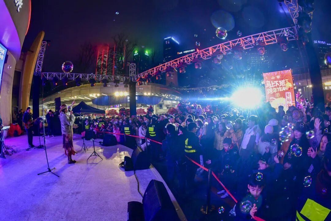 火爆！觀山湖區(qū)元旦狂攬6.95億元銷售額