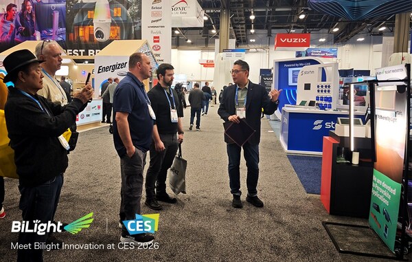 CES 2026 首日亮點(diǎn)：光翼創(chuàng)新全球首發(fā)可收卷光伏窗簾，柔性技術(shù)引轟動(dòng)