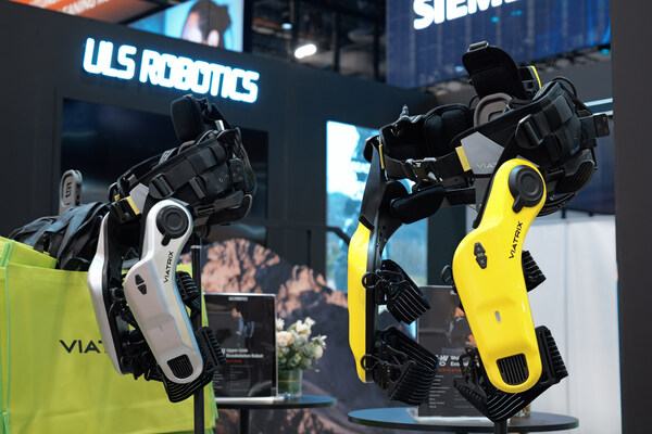 CES2026創(chuàng)新獎(jiǎng)得主：傲鯊 VIATRIX海外首次亮相，引領(lǐng)外骨骼機(jī)器人走向日常