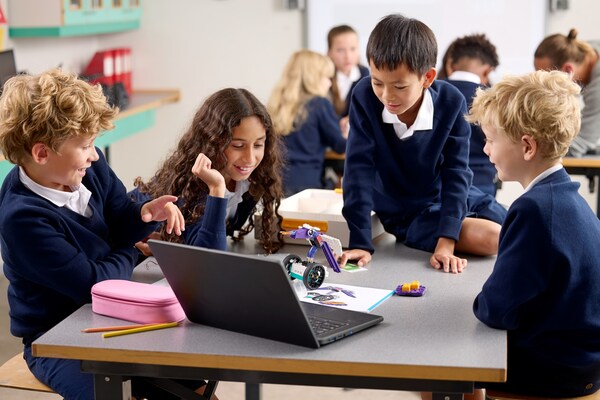 樂高?教育宣布推出專注于計算機科學(xué)與人工智能的動手實踐式學(xué)習解決方案